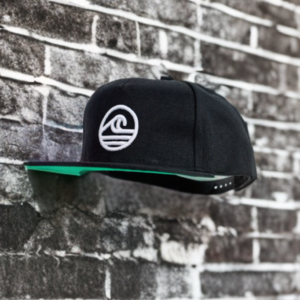 black basque planet cap