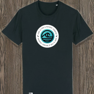 camiseta negra logo 3